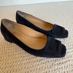 Ann Mashburn Buckle Shoe in Navy